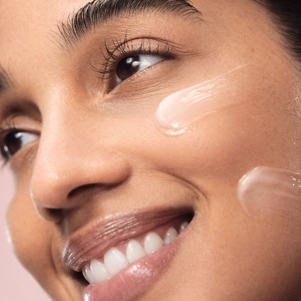 cloud-dew-gel-cream-moisturizer-r4 2026-Cloud-Dew-2.jpg