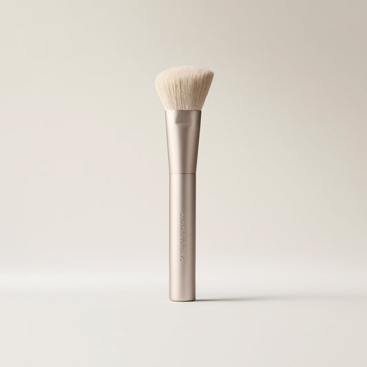 the-bronzer-brush-m8 Bronzer-Brush-Main.jpg