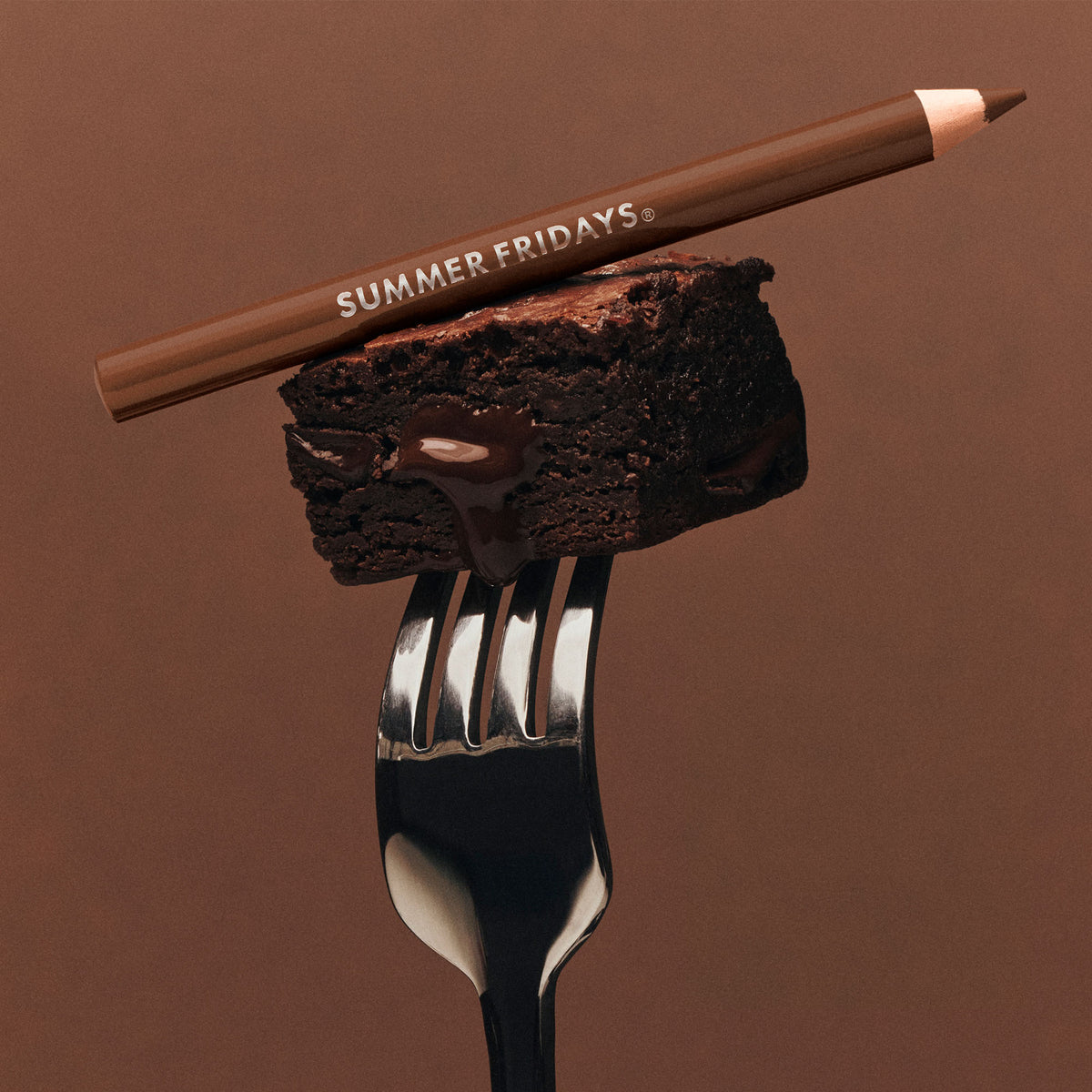 softline-lip-liner-brownie-p3 Liners-Brownie-2.jpg