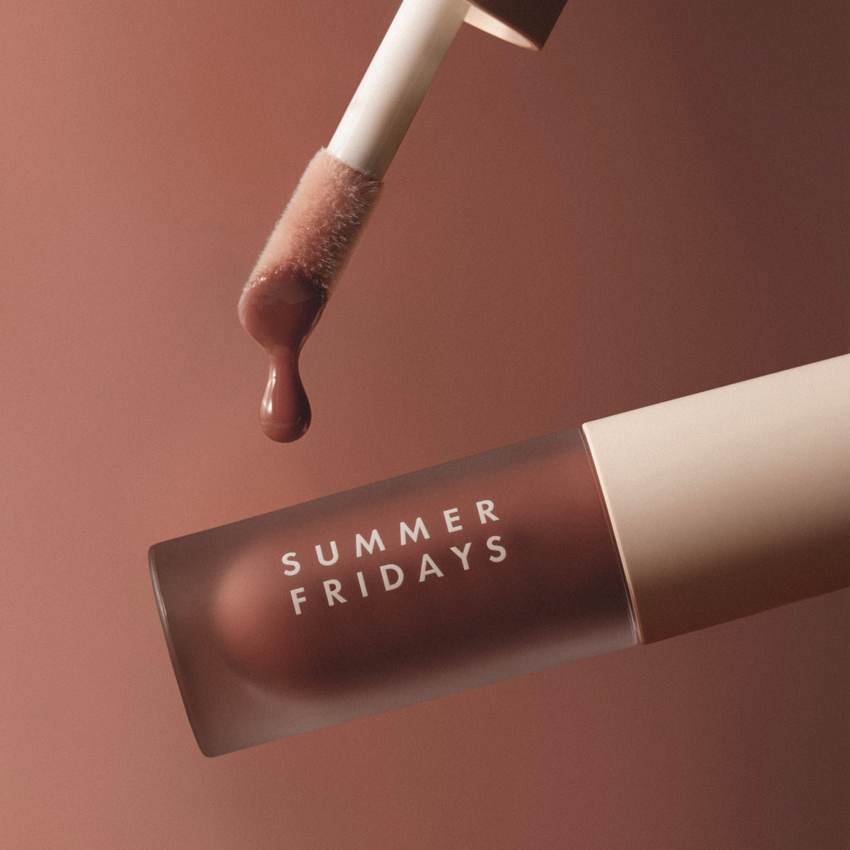 dream-lip-oil-warm-beige-e9 PDP_DLO-WarmBeige-1.jpg