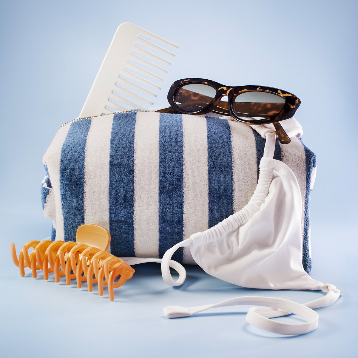 summer-essentials-terry-pouch-n2 SummerEssentialsTerryPouch2.jpg